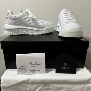 Versace men’s sneakers (white) size 41 Italy/ 8 US